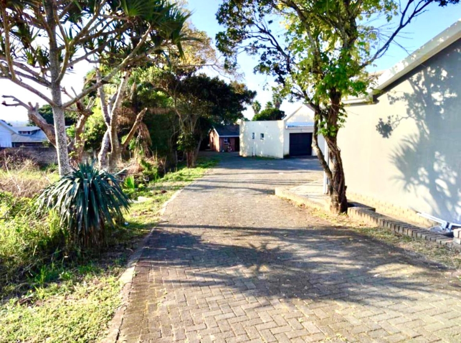 2 Bedroom Property for Sale in Greenfields Eastern Cape
